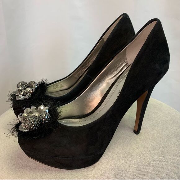 𝅺bcbgeneration BG-Scottie Black Suede bead Embellished High heel pumps size 6.5 - Picture 2 of 10
